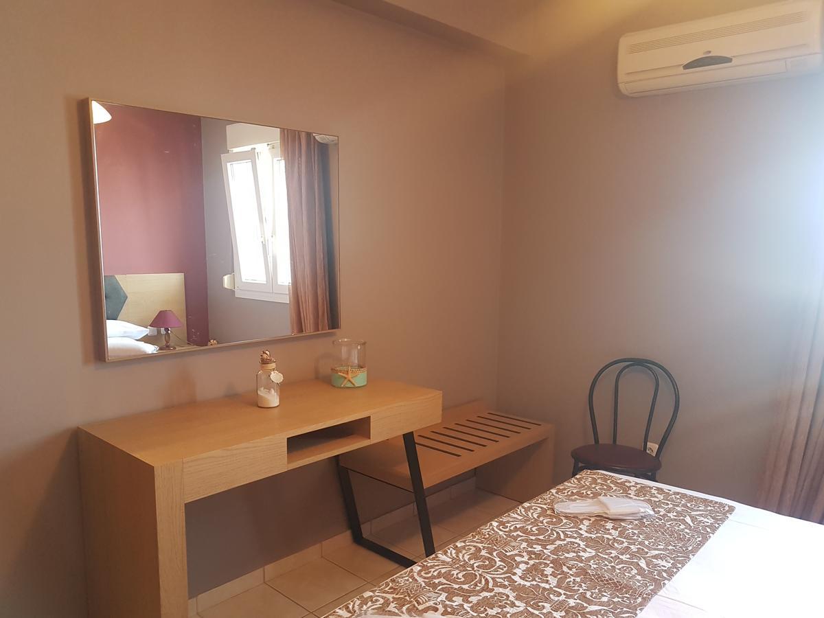 Evangelia Karfas Ngoại thất bức ảnh