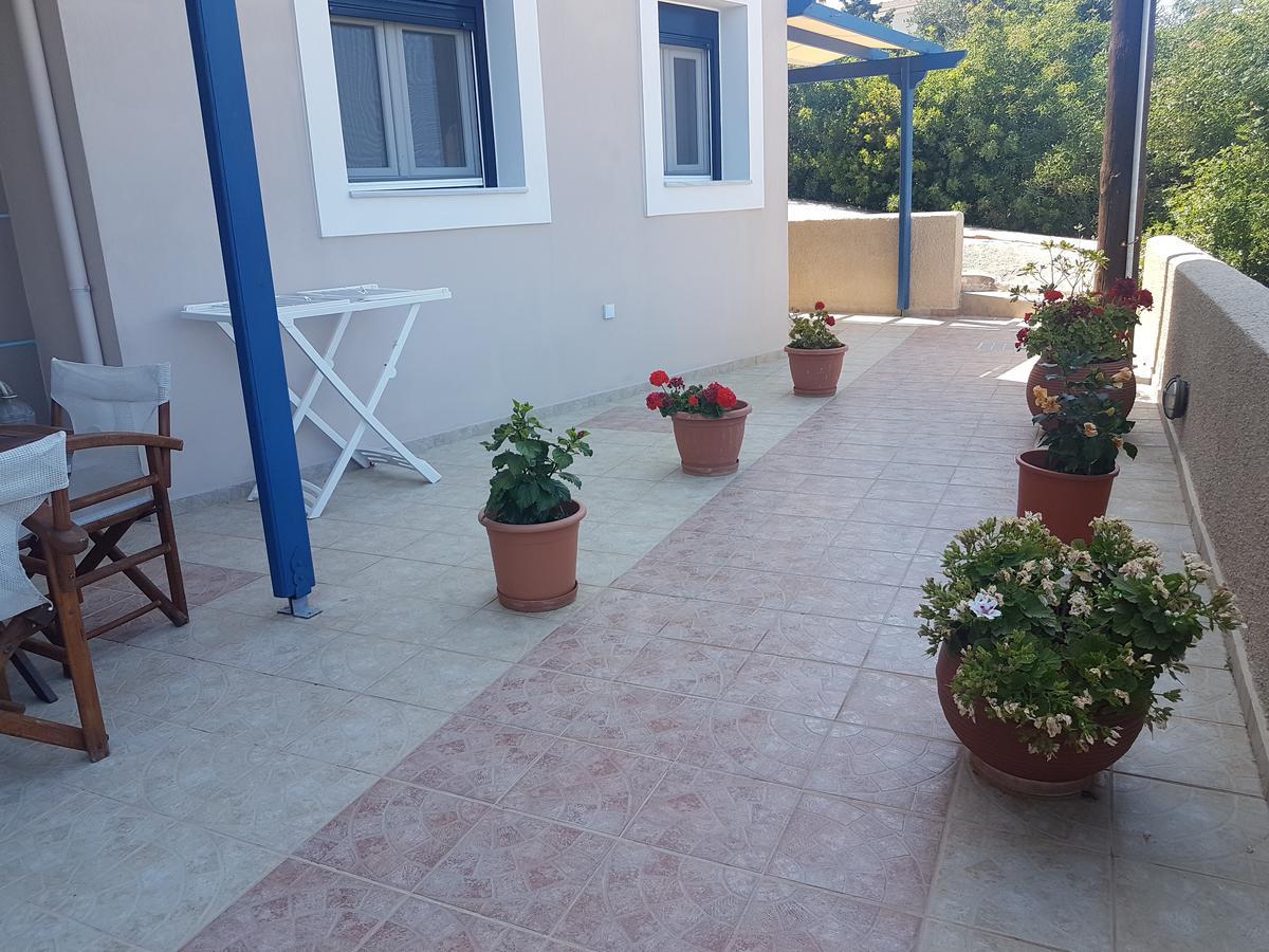 Evangelia Karfas Ngoại thất bức ảnh